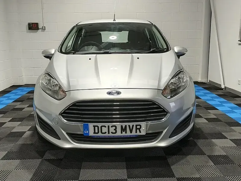 Used Ford Fiesta Style 2018 Silver Hatchback