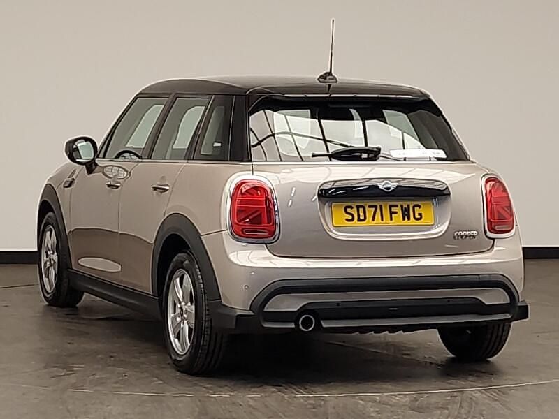 Used Mini Cooper Classic 136 HP (100 kW) 2021 Grey Hatchback