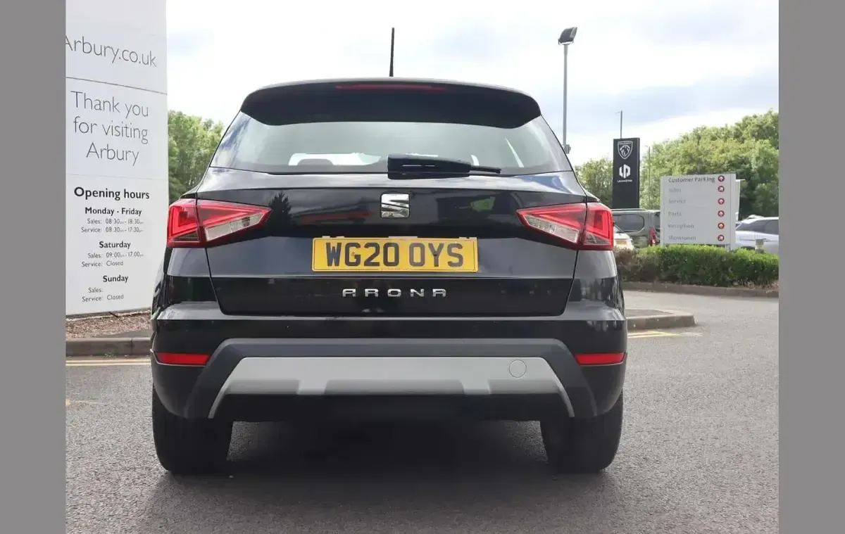 Used Seat Arona XCELLENCE Lux 94 HP (69 kW) 2020 Black SUV