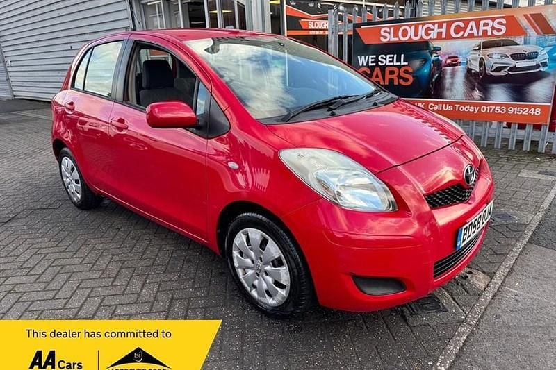 Red Used 2009 Toyota Yaris Hatchback | £1,195 (Good price) - Image 1/1