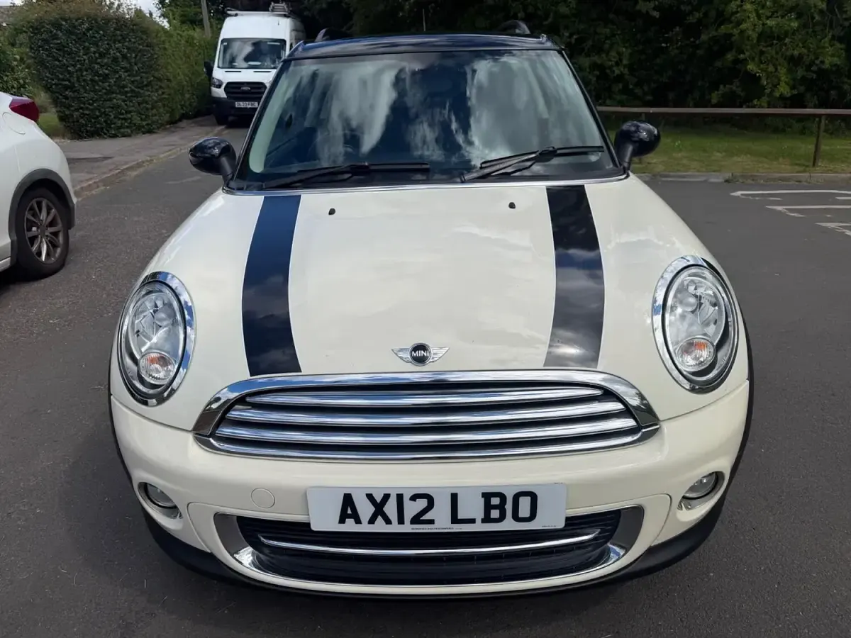 Used Mini Cooper Clubman 2012 White Estate