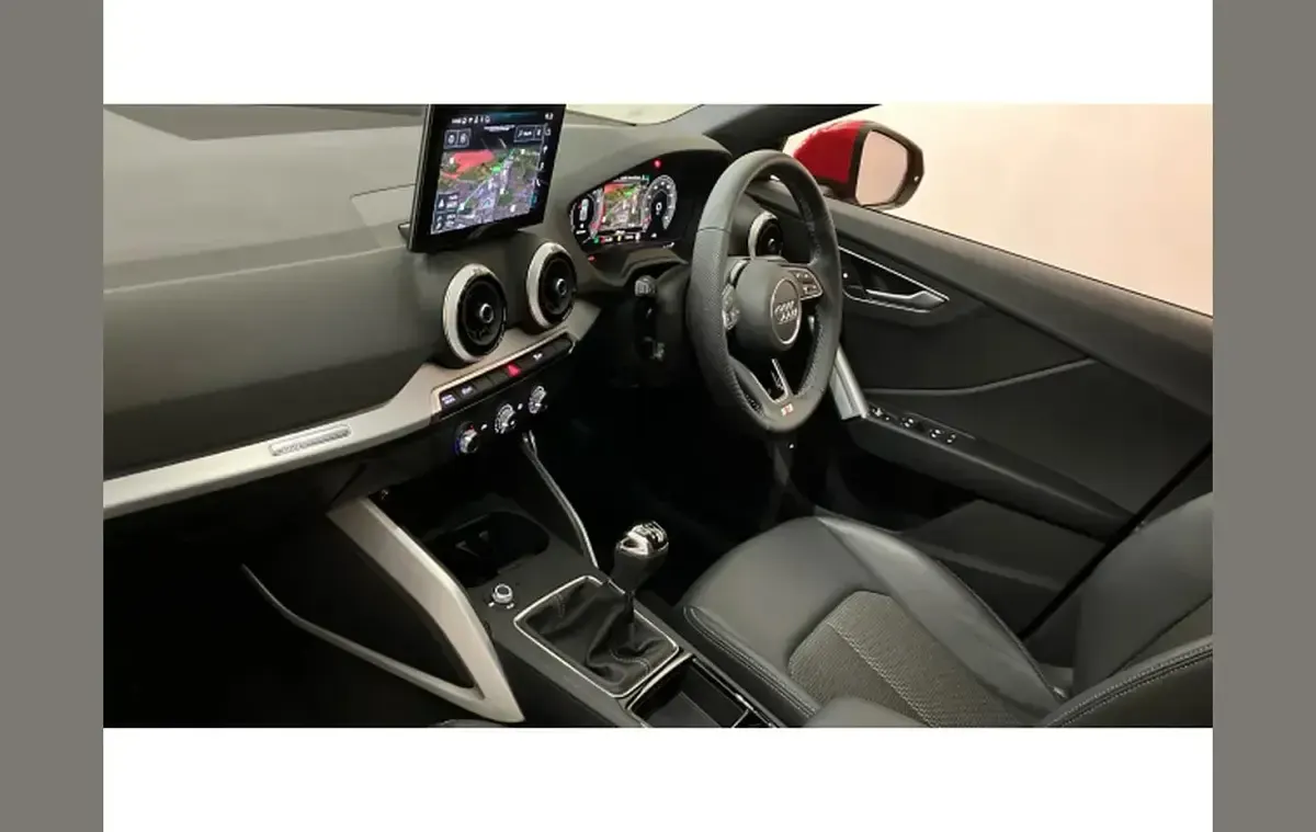 Used Audi Q2 S-Line 116 HP (85 kW) 2024 Other SUV