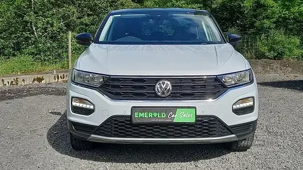 Used VW T-Roc Design 115 HP (84 kW) 2019 Silver SUV