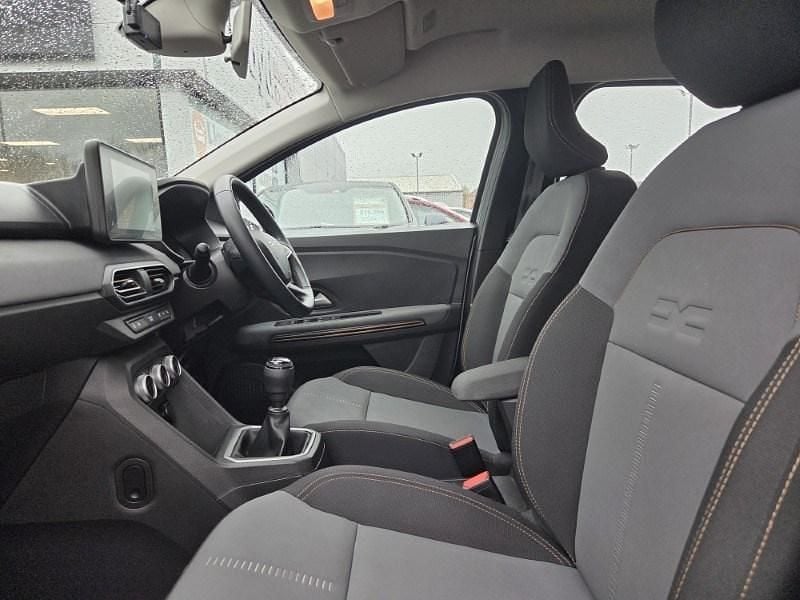 Begagnad Dacia Sandero Extreme 2024 Grå Halvkombi