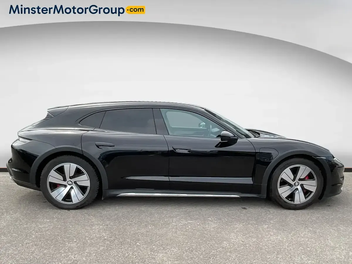 Used Porsche Taycan 4S Cross Turismo Cross Turismo 92 kW (126 HP) 2022 Black Estate