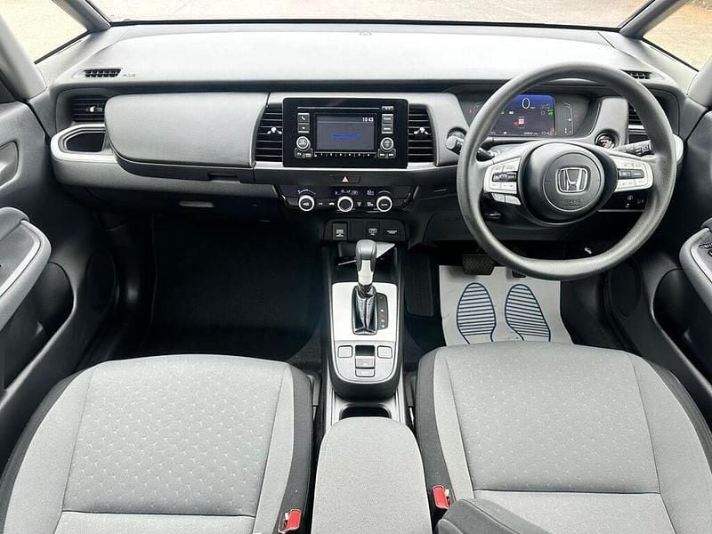 Second-hand Honda Jazz Hybrid 109 CP (80 kW) 2021 Gri Hatchback