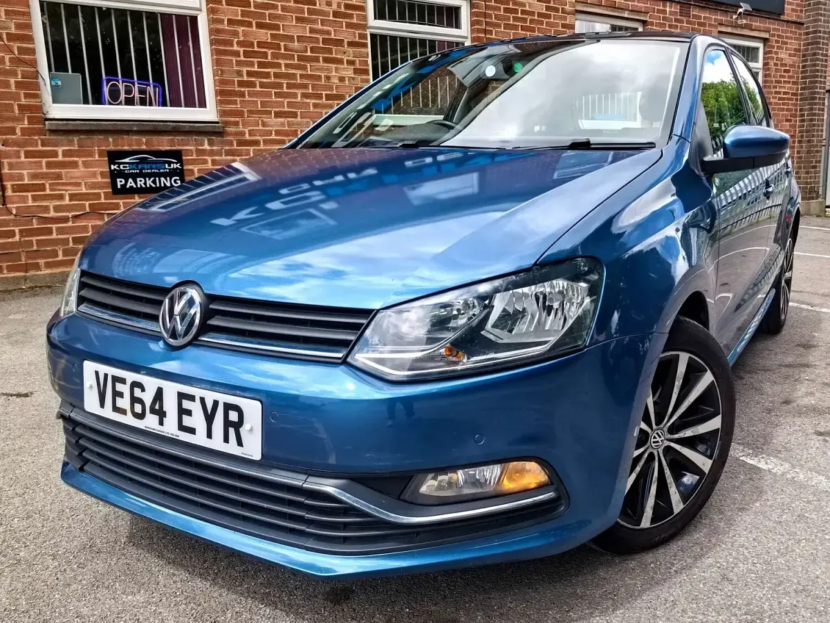 Used VW Polo SE 88 HP (64 kW) 2014 Blue Hatchback