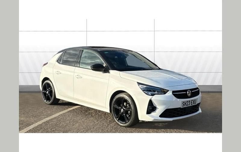 Used Vauxhall Corsa 100 HP (73 kW) 2023 White Hatchback