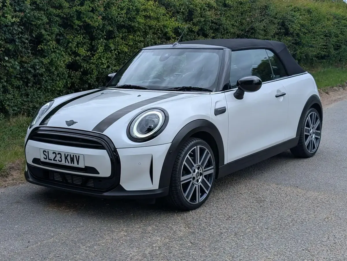 Used Mini Cooper Cabriolet Exclusive 2023 White Cabriolet