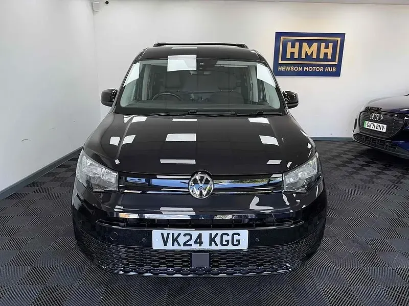 Used VW Caddy Maxi Pro 102 HP (75 kW) 2024 Black MPV