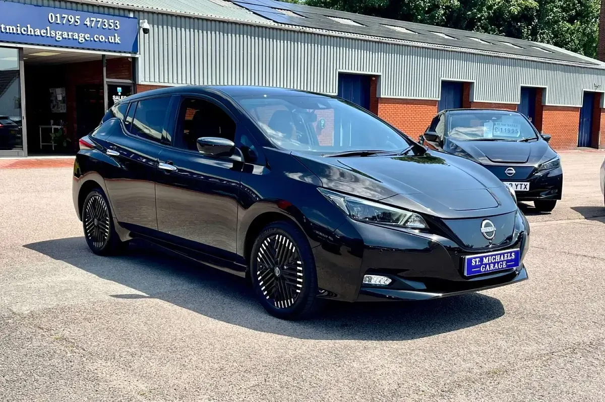 Used Nissan Leaf Tekna 110 kW (150 HP) 2023 Black Hatchback