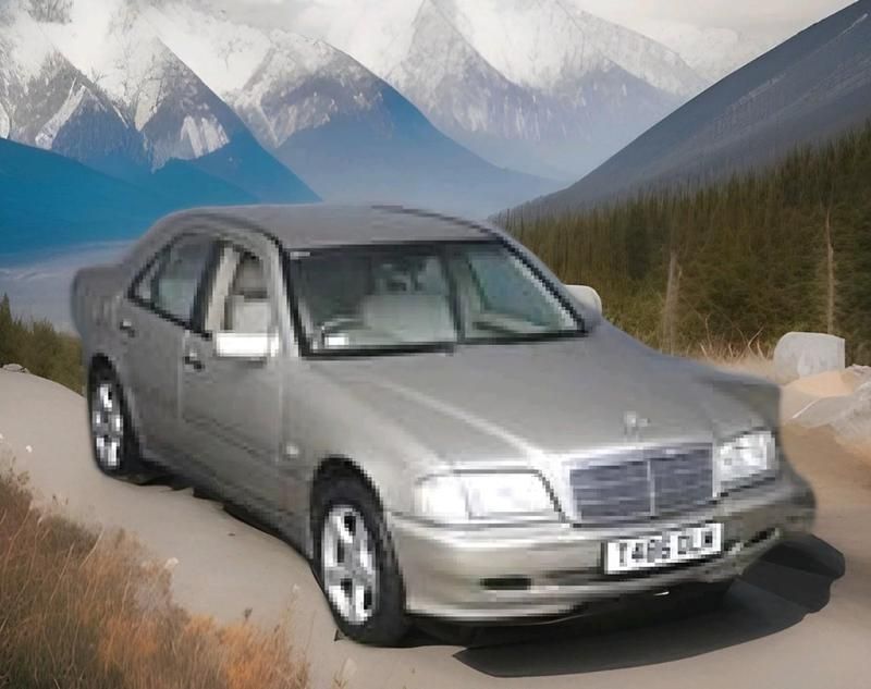 Used Mercedes C200 Elegance 1999 Silver Sedan