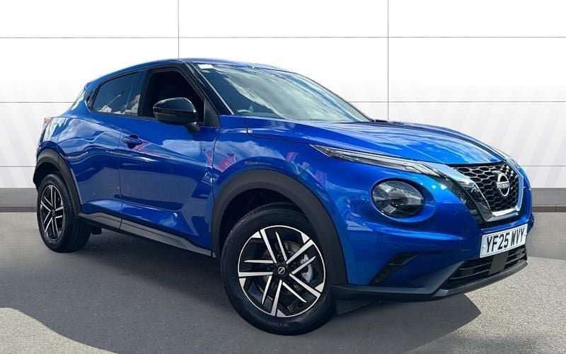 Grey New 2025 Nissan Juke N-Connecta SUV | £18,990 (Good price) - Image 1/4