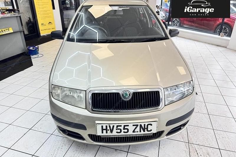 Beige Used 2005 Skoda Fabia Classic Hatchback | £1,099 (Good price) - Image 1/1