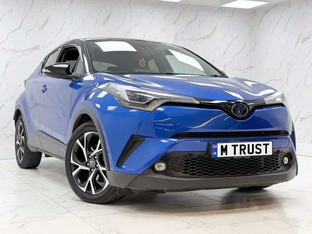 Used Toyota C-HR 122 HP (89 kW) 2018 Blue SUV