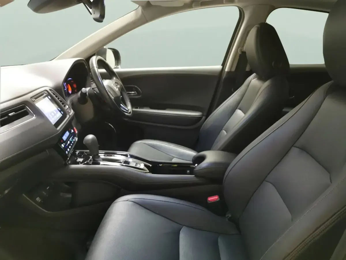 Second-hand Honda HR-V EX 130 CP (95 kW) 2019 Albastru SUV