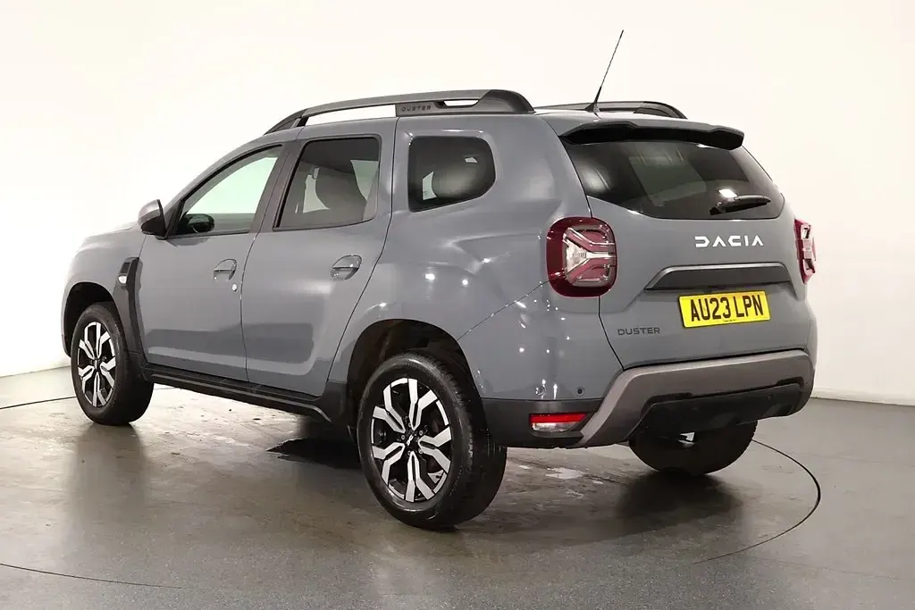 Used Dacia Duster Journey 130 HP (95 kW) 2023 Grey SUV