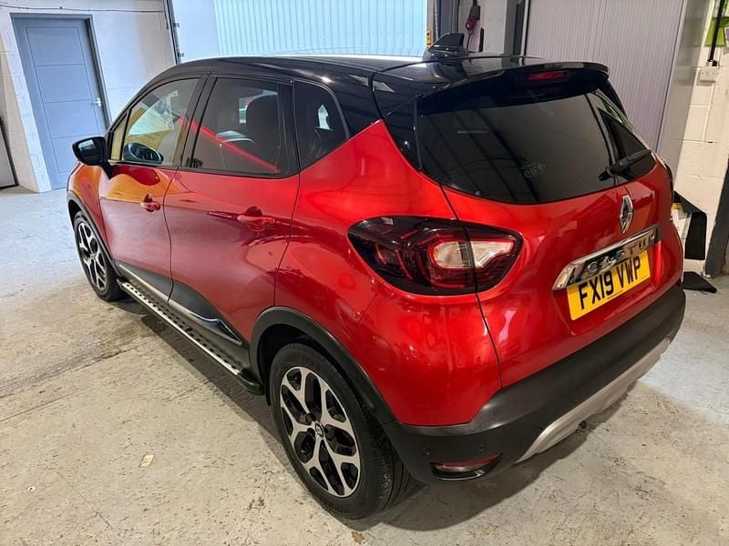 Used Renault Captur GT-Line 90 HP (66 kW) 2019 Red SUV