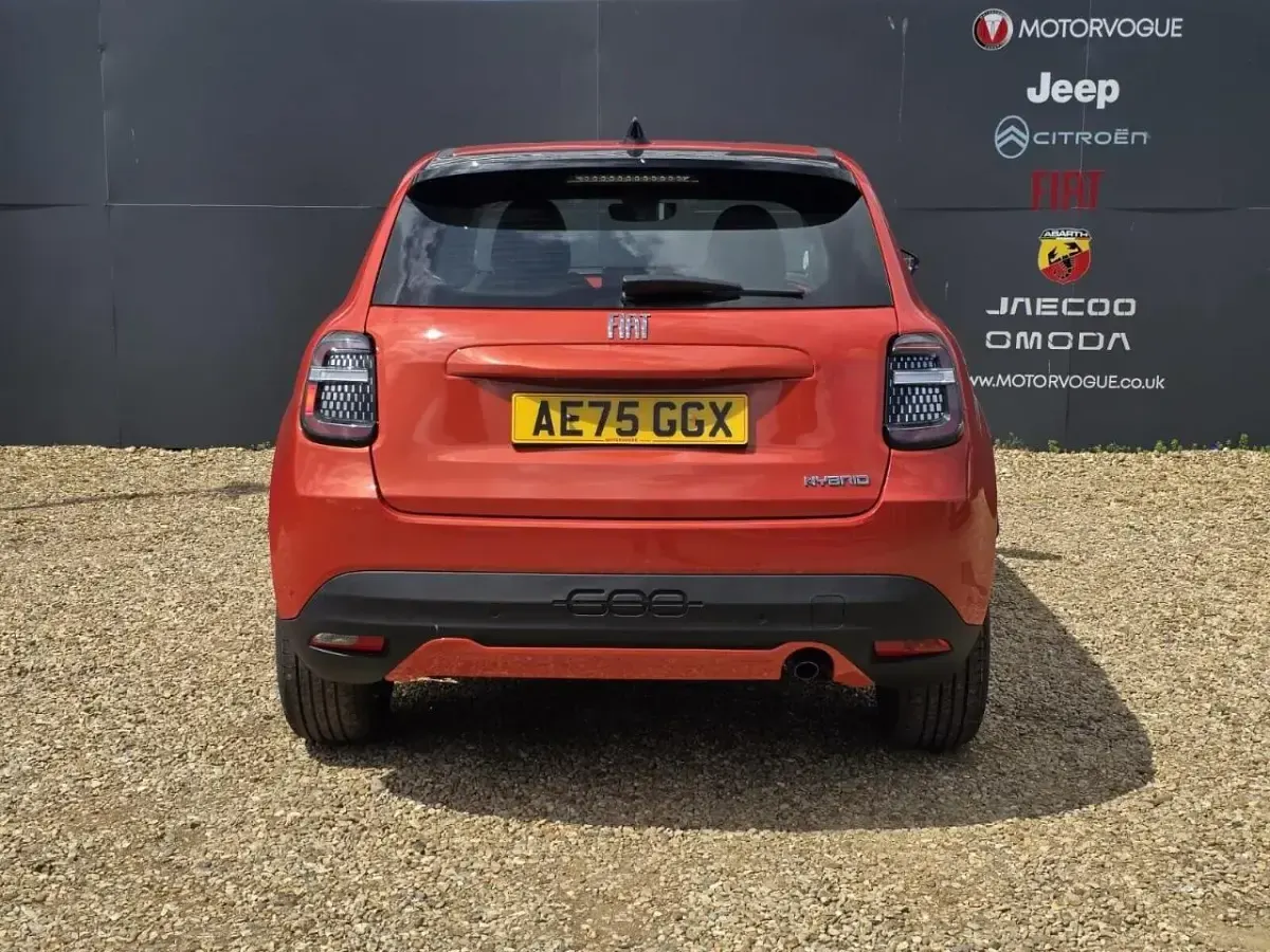 New Fiat 600 S 99 HP (72 kW) 2025 SUV