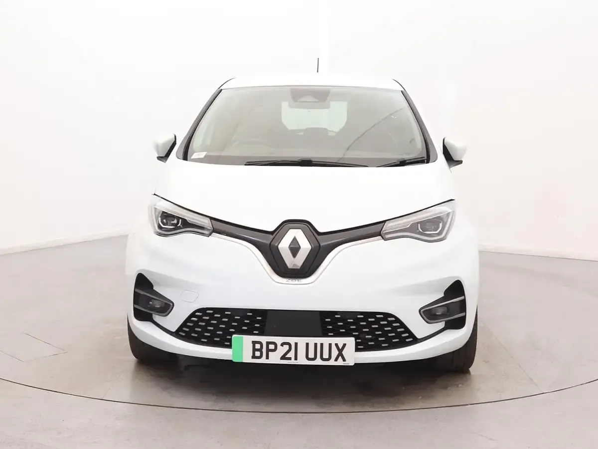 Used Renault Zoe GT-Line 100 kW (136 HP) 2021 White Hatchback