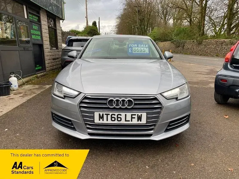 Begagnad Audi A4 Sport 150 HK (110 kW) 2016 Silver Sedan