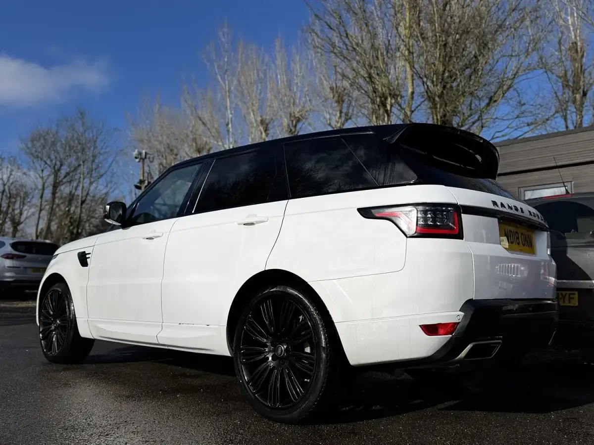 Used Land Rover Range Rover Sport HSE Dynamic 306 HP (225 kW) 2018 White SUV