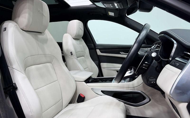 Usado Jaguar F-Pace R-Dynamic 404 HP (297 kW) 2022 Azul SUV