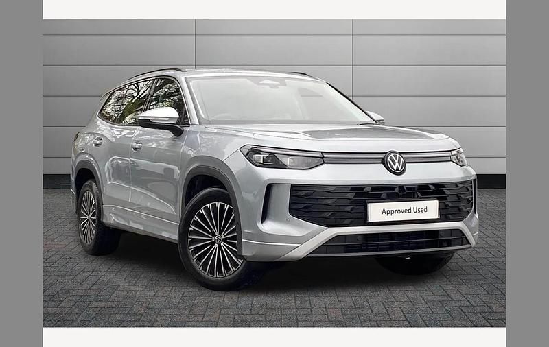 Silver Used 2025 VW Tayron Life SUV | £34,850 (Super price) - Image 1/3
