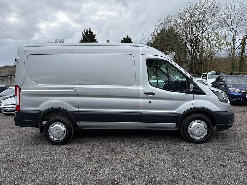 Second-hand Ford Transit 130 CP (95 kW) 2021 Argintiu Van