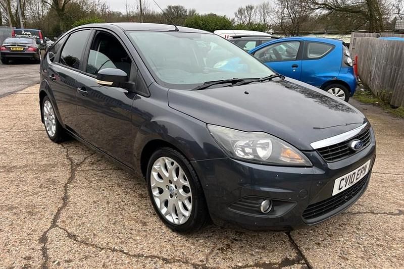 Used Ford Focus Zetec 2010 Grey Hatchback