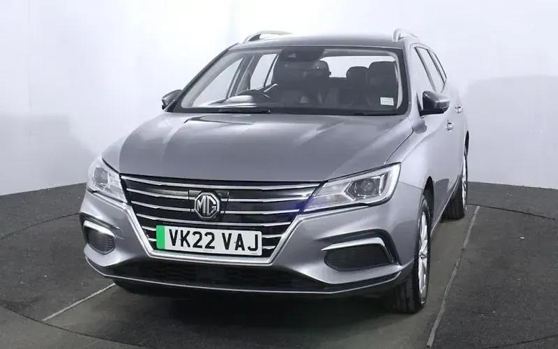 Used MG MG5 EV Exclusive 114 kW (156 HP) 2022 Silver Estate