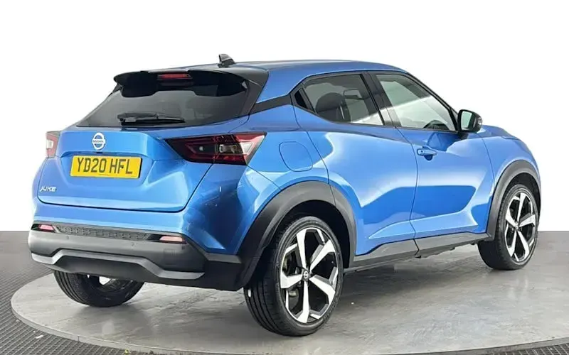 Used Nissan Juke Tekna 117 HP (86 kW) 2020 Blue SUV