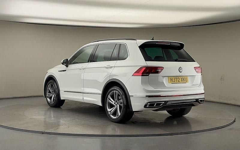 Used VW Tiguan R-line Edition 150 HP (110 kW) 2022 Pure white SUV