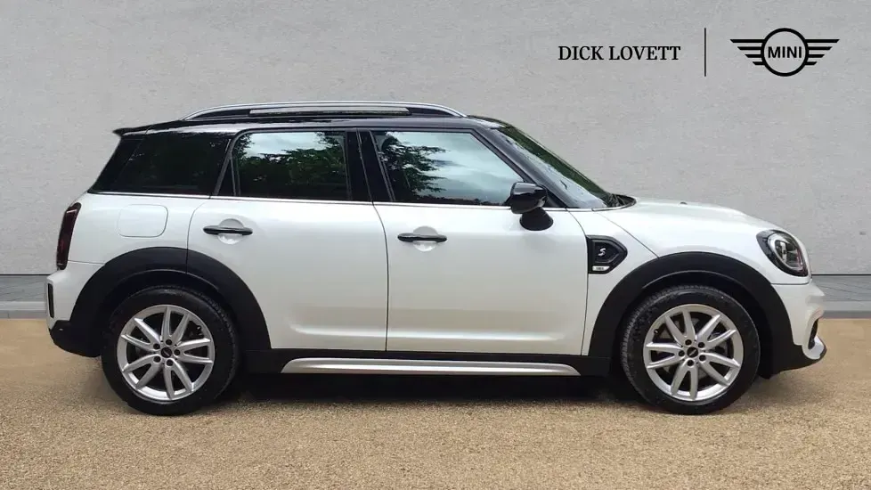 Used Mini Cooper S Countryman Sport 176 HP (129 kW) 2023 White SUV