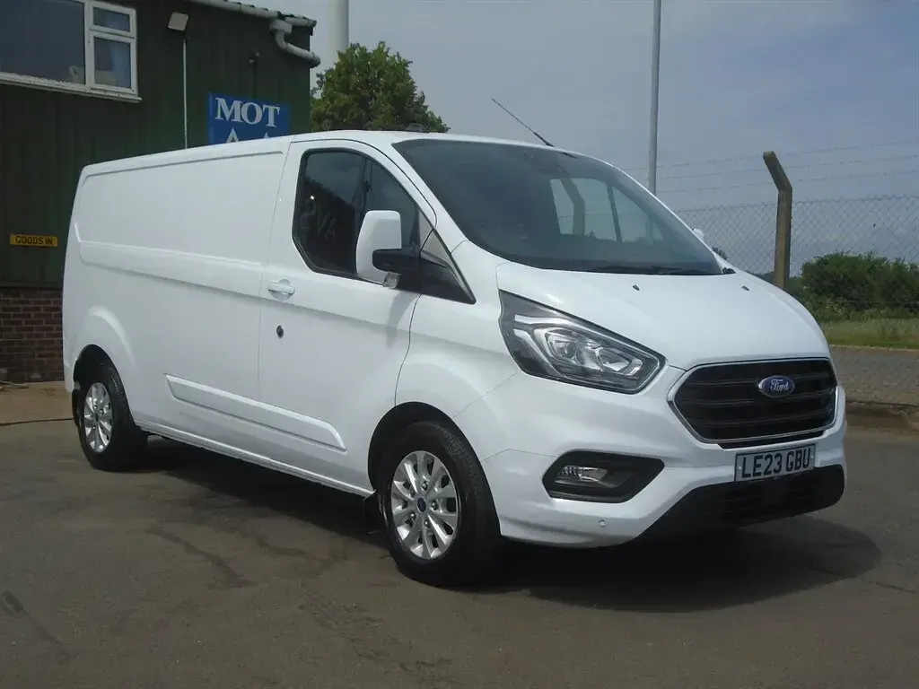 Used Ford Transit Custom Limited 2023 White