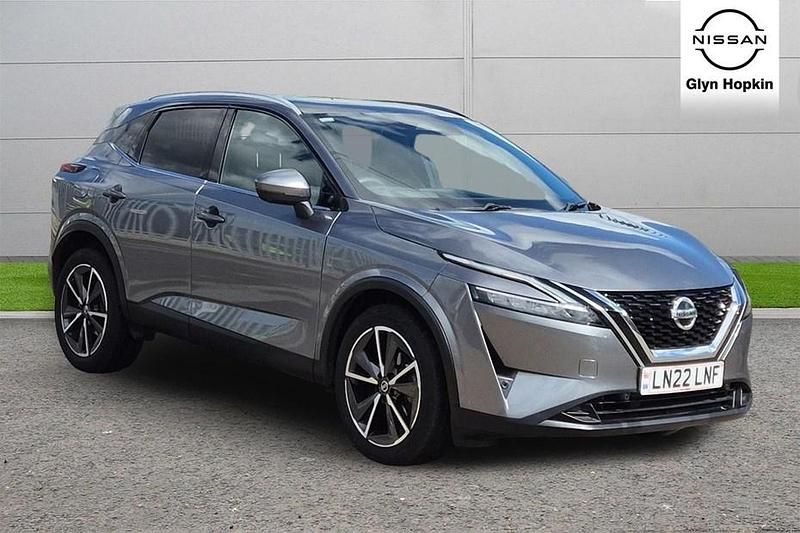 Grey Used 2022 Nissan Qashqai Tekna SUV | £22,516 (A bit pricey) - Image 1/1