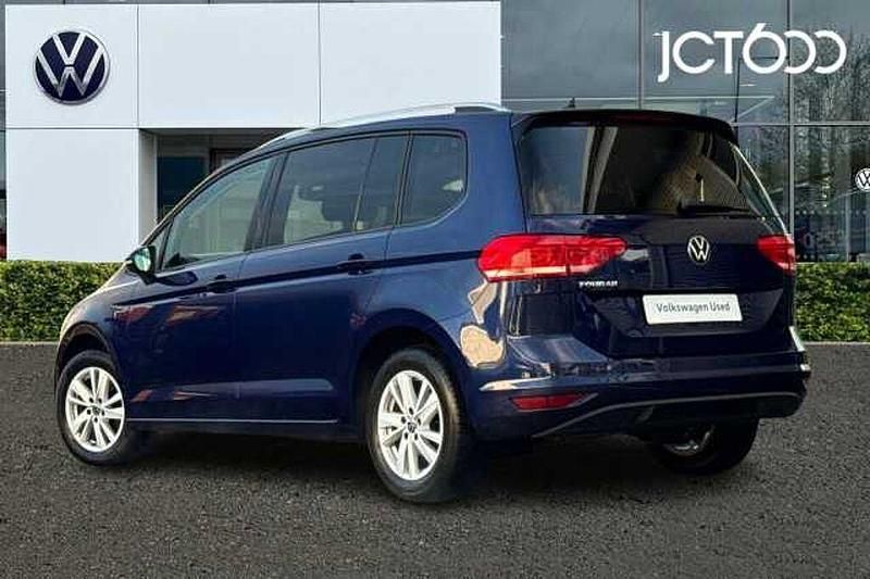 Used VW Touran Family 115 HP (84 kW) 2020 Blue MPV