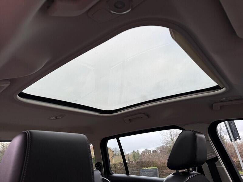 Used Ford Grand C-Max Titanium X 125 HP (91 kW) 2018 Red MPV