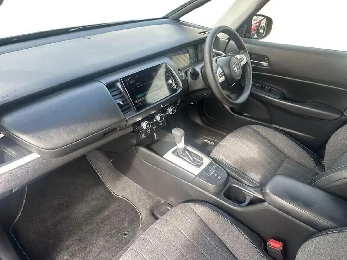 Used Honda Jazz Hybrid 109 HP (80 kW) 2022 Midnight blue beam Hatchback