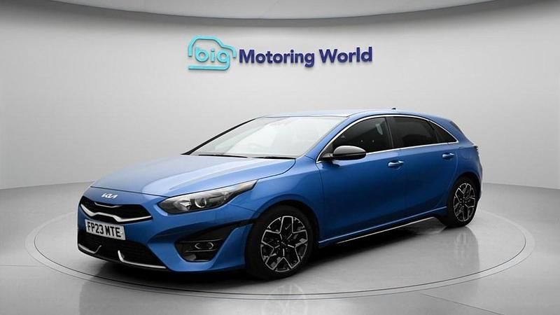 Used Kia Ceed GT-Line 158 HP (116 kW) 2023 Blue Hatchback