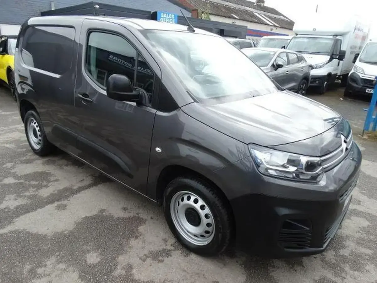 Used Citroën Berlingo 2023 Grey MPV