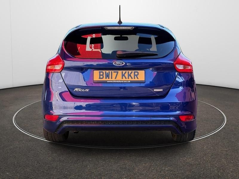 Used Ford Focus ST-Line 2017 Blue Hatchback