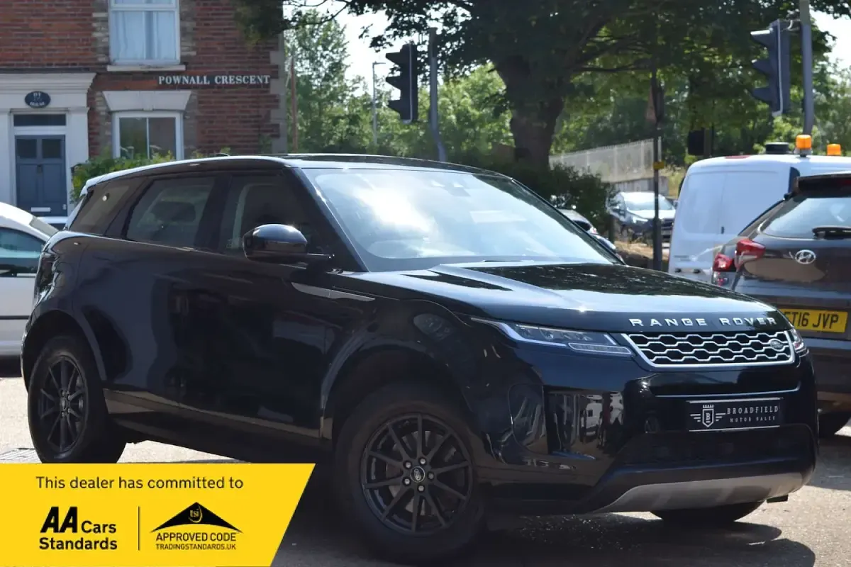 Used Land Rover Range Rover evoque 152 HP (111 kW) 2019 SUV