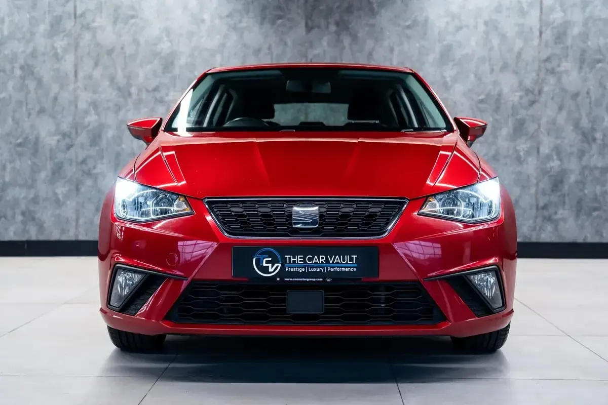 Used Seat Ibiza SE Technology 95 HP (69 kW) 2018 Red Hatchback