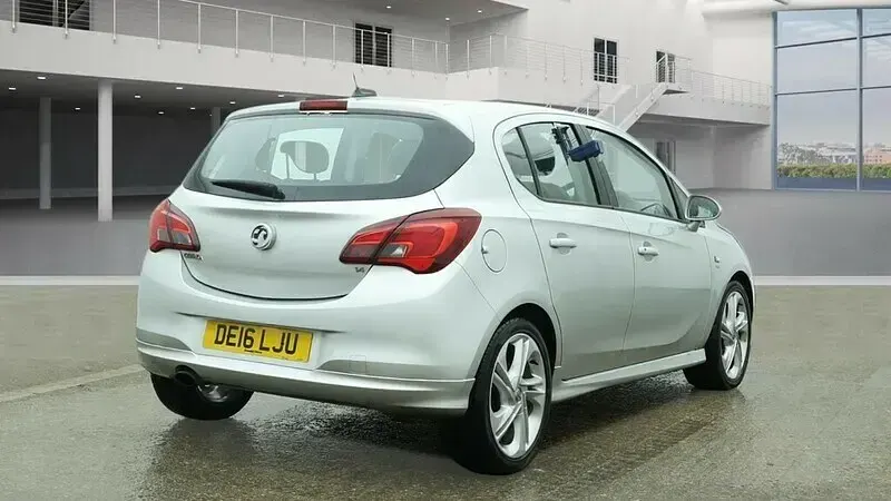 Used Vauxhall Corsa SRi 2016 Silver Hatchback