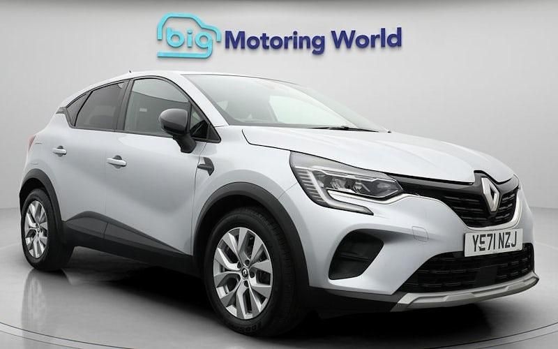 Used Renault Captur Iconic 91 HP (66 kW) 2021 Grey SUV