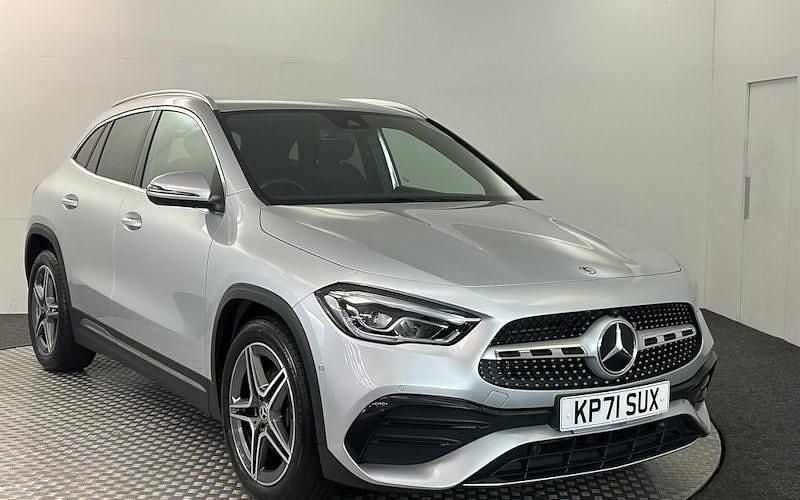 Used 2022 Mercedes 200 Executive Hatchback | £25,200 (Fair price) - Image 1/4