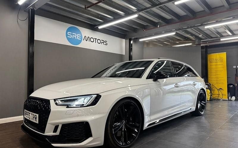 Used Audi RS4 Sport 450 HP (330 kW) 2019 White Estate