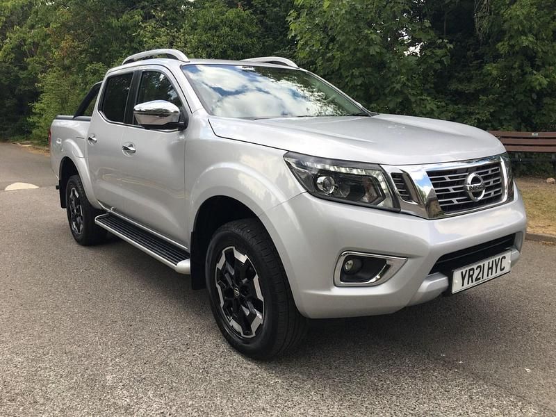 Silver Used 2021 Nissan Navara Tekna Pickup | £18,995 (A bit pricey) - Image 1/4