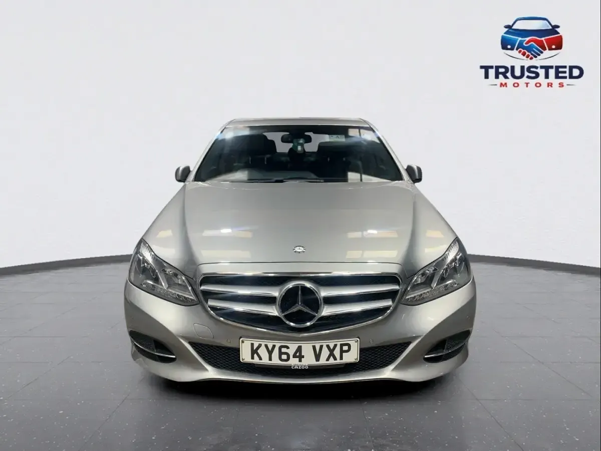 Used Mercedes E220 SE 2014 Silver Sedan